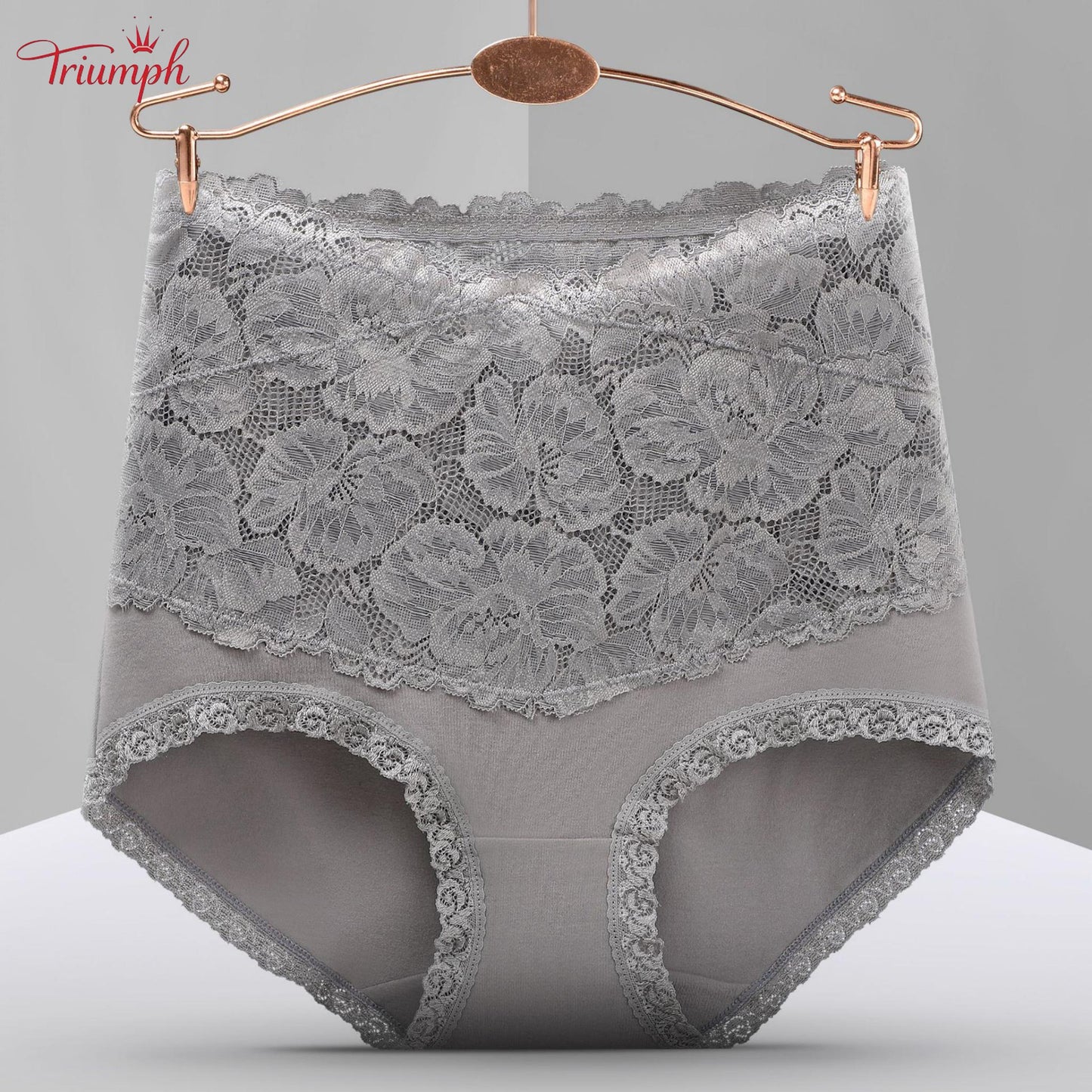 Triumph - Ingyenes Szállítás. 4-es Készlet. Magas Derekú, Minőségi Csipkebugyi. Kényelmes és Puha
